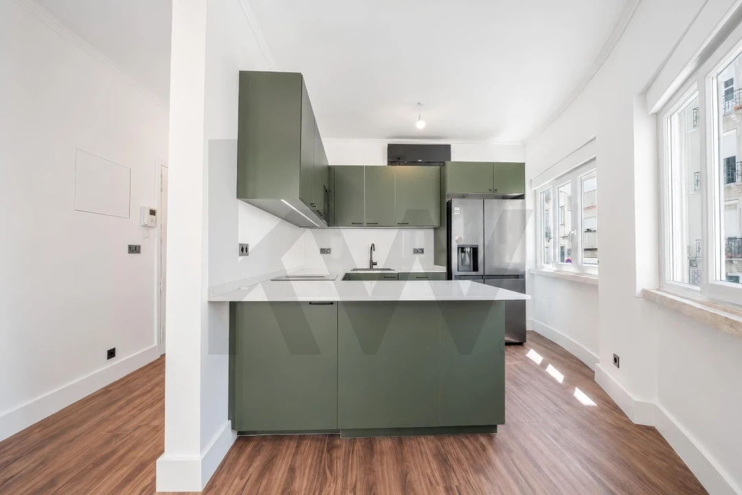 Apartamento T3 para Venda em Campo de Ourique Foto 11