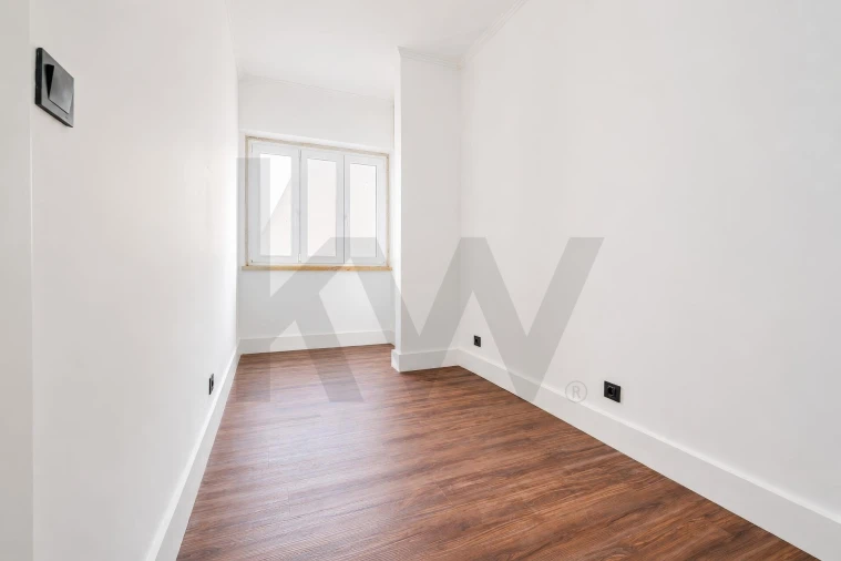 Apartamento T3 para Venda em Campo de Ourique Foto 28