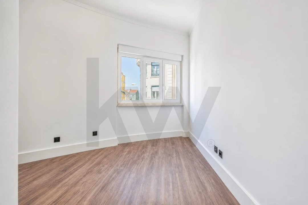 Apartamento T3 para Venda em Campo de Ourique Foto 8