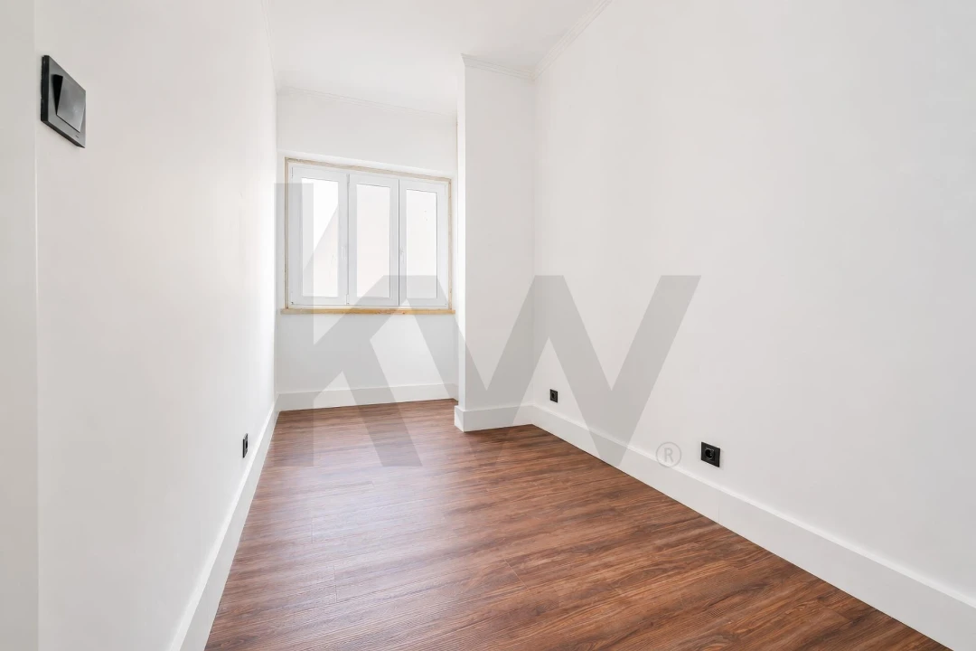 Apartamento T3 para Venda em Campo de Ourique Foto 28