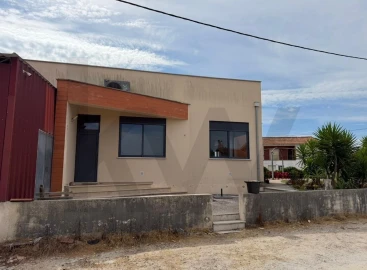Prédio para Venda em Tentugal