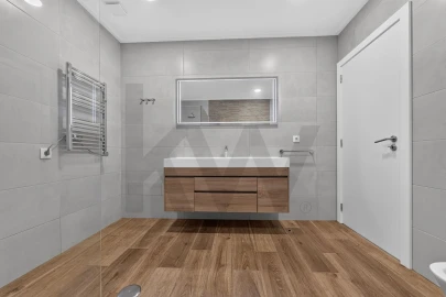 Moradia T5 para Venda em Sobral de Monte Agraço