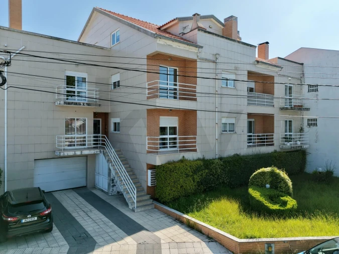 Apartamento T2 para Venda em Aradas Foto 2