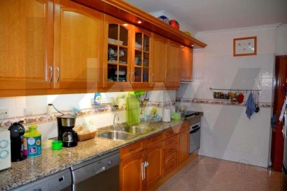 Apartamento T2 para Arrendamento em Algueirão-Mem Martins