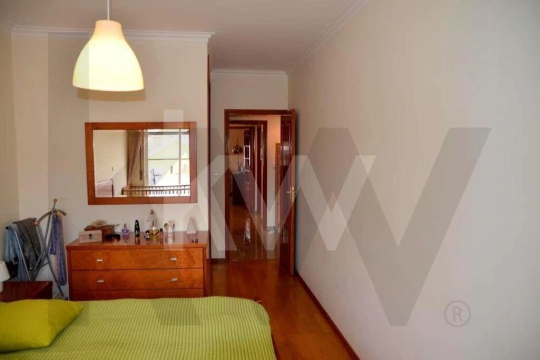 Apartamento T2 para Arrendamento em Algueirão-Mem Martins Foto 7