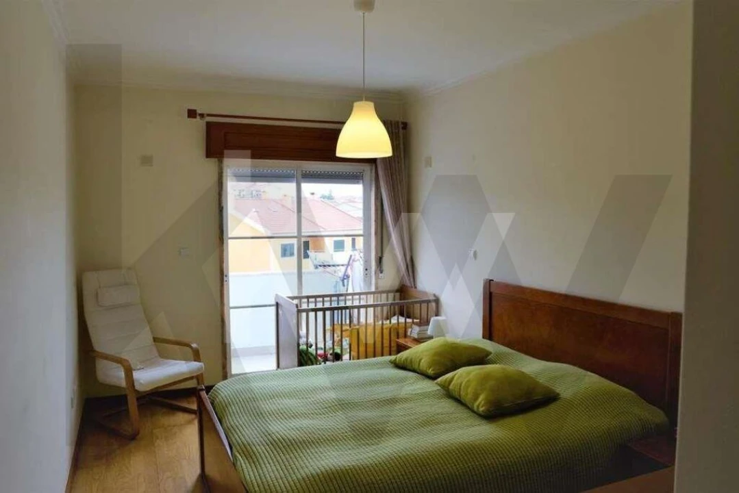 Apartamento T2 para Arrendamento em Algueirão-Mem Martins Foto 6