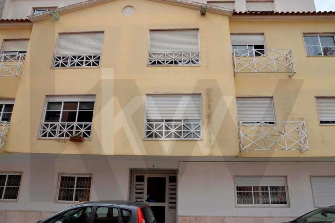 Apartamento T2 para Arrendamento em Algueirão-Mem Martins Foto 20