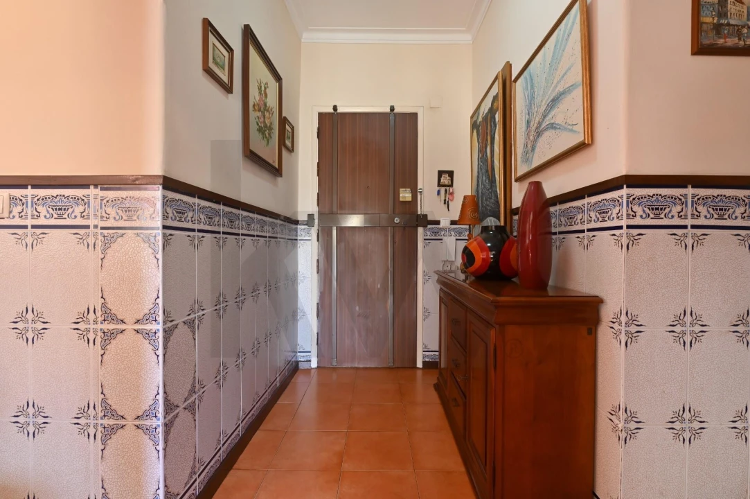 Apartamento T3 para Venda em Massamá e Monte Abraão Foto 6