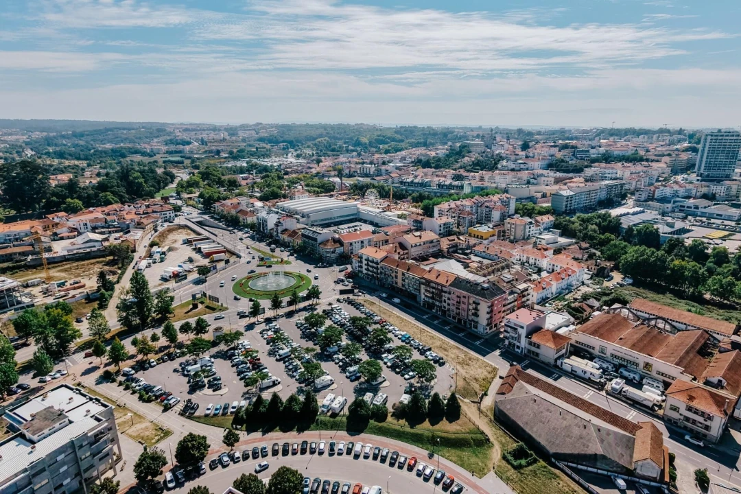 Apartamento T1 para Venda em Viseu Foto 1