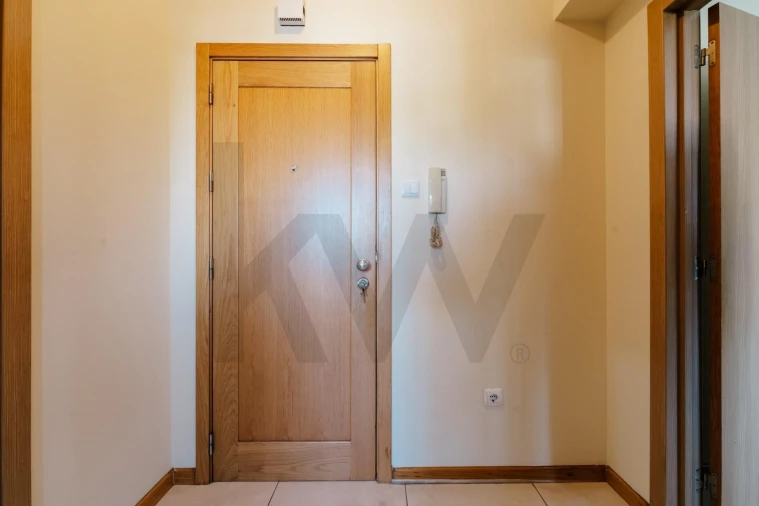Apartamento T1 para Venda em Viseu Foto 3