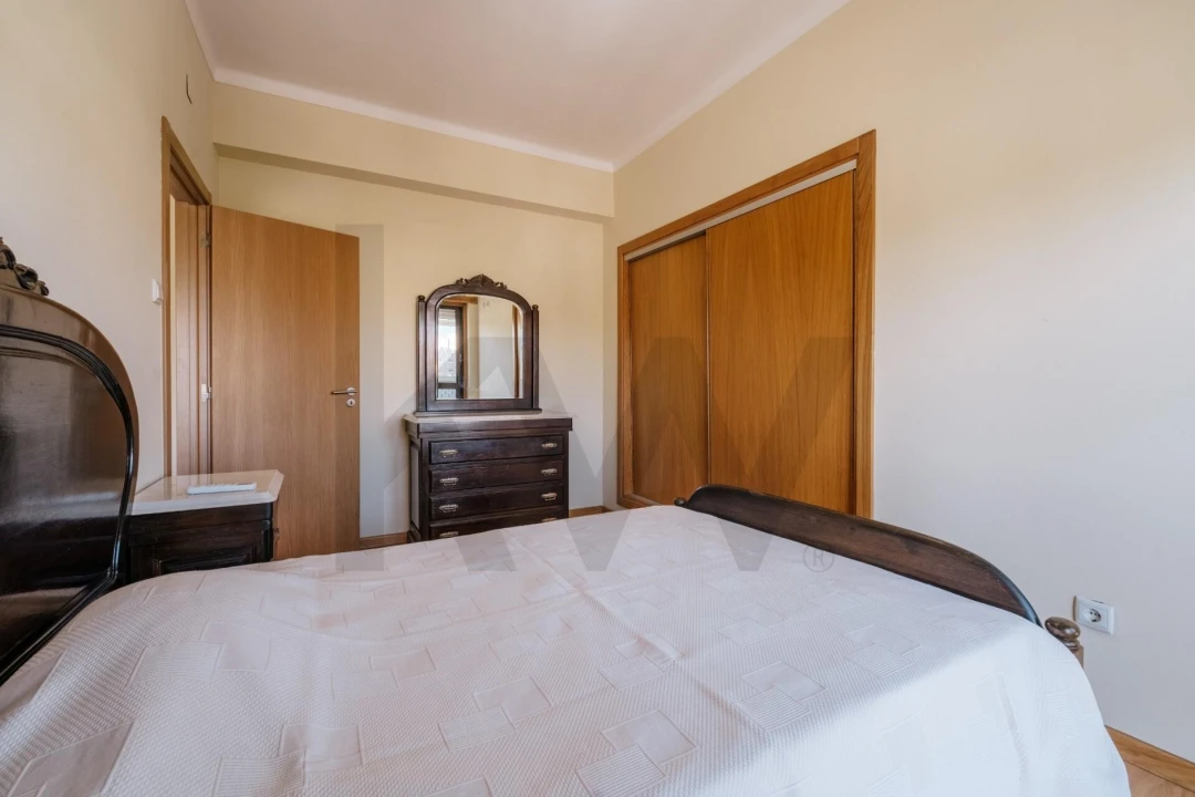 Apartamento T1 para Venda em Viseu Foto 22