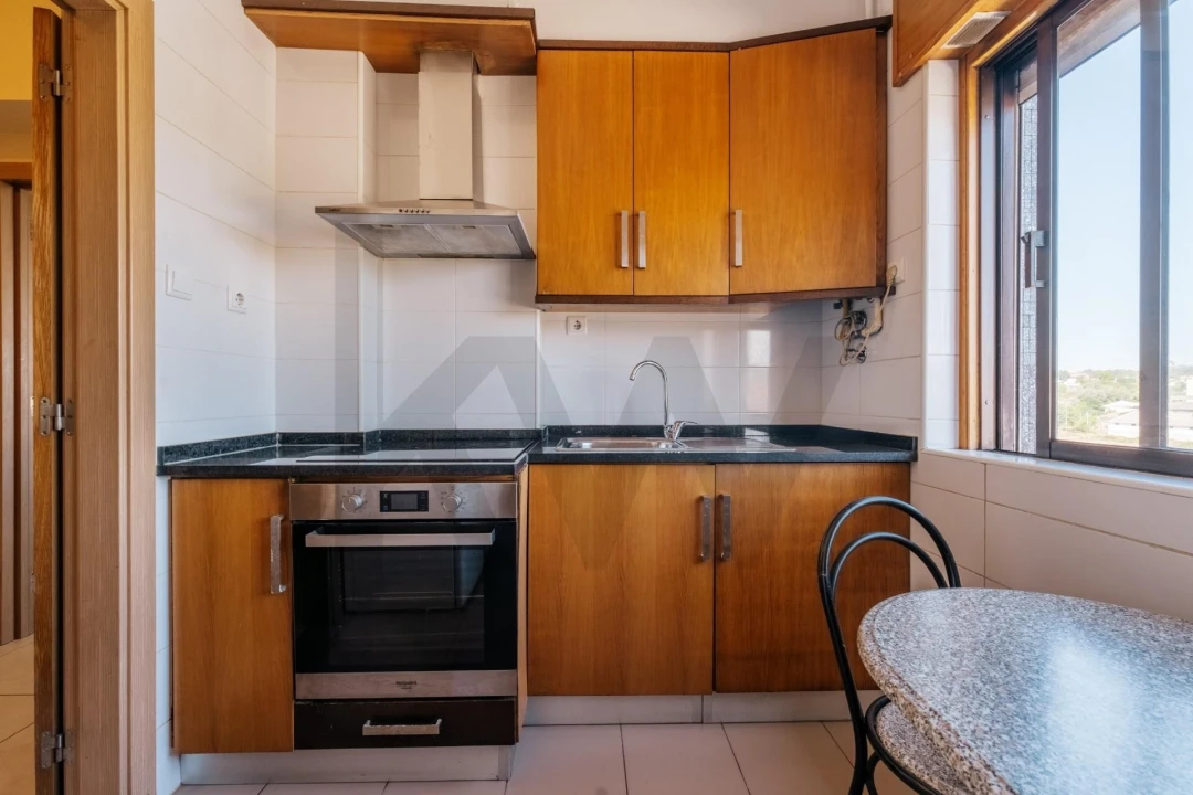 Apartamento T1 para Venda em Viseu Foto 12