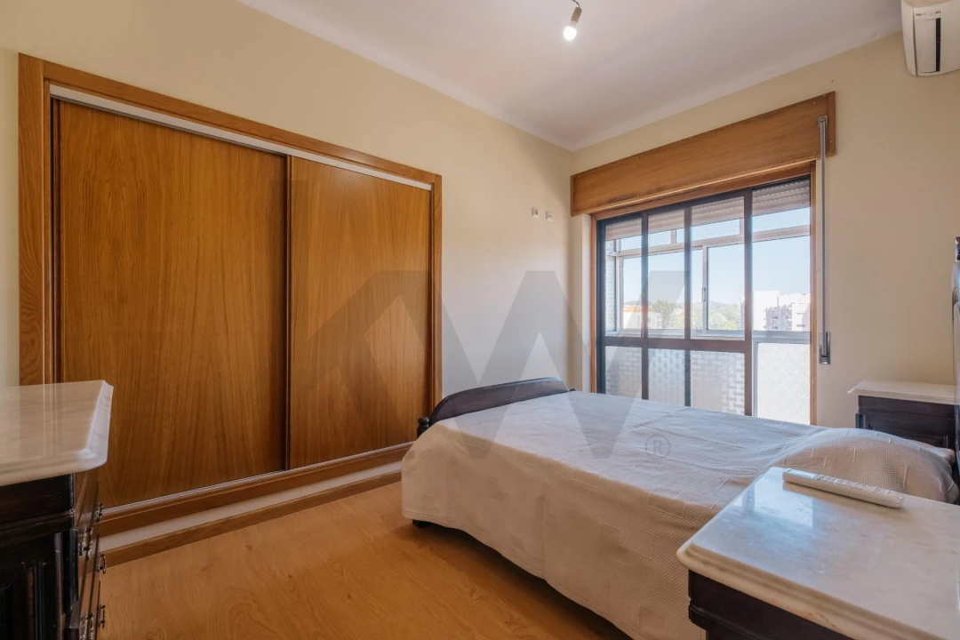 Apartamento T1 para Venda em Viseu Foto 20