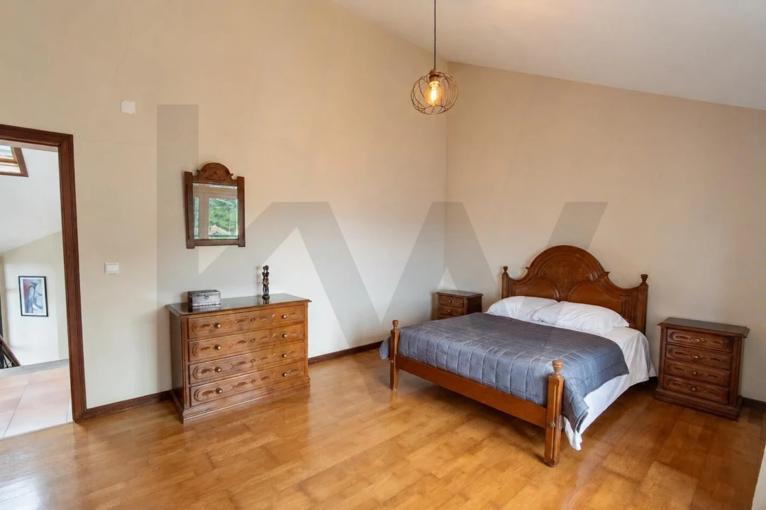 Moradia T3 para Venda em Porto Moniz Foto 7