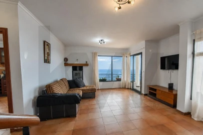 Moradia T3 para Venda em Porto Moniz