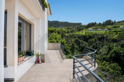 Moradia T3 para Venda em Porto Moniz