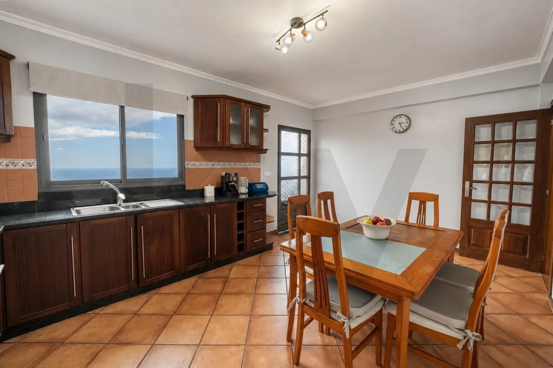 Moradia T3 para Venda em Porto Moniz Foto 35