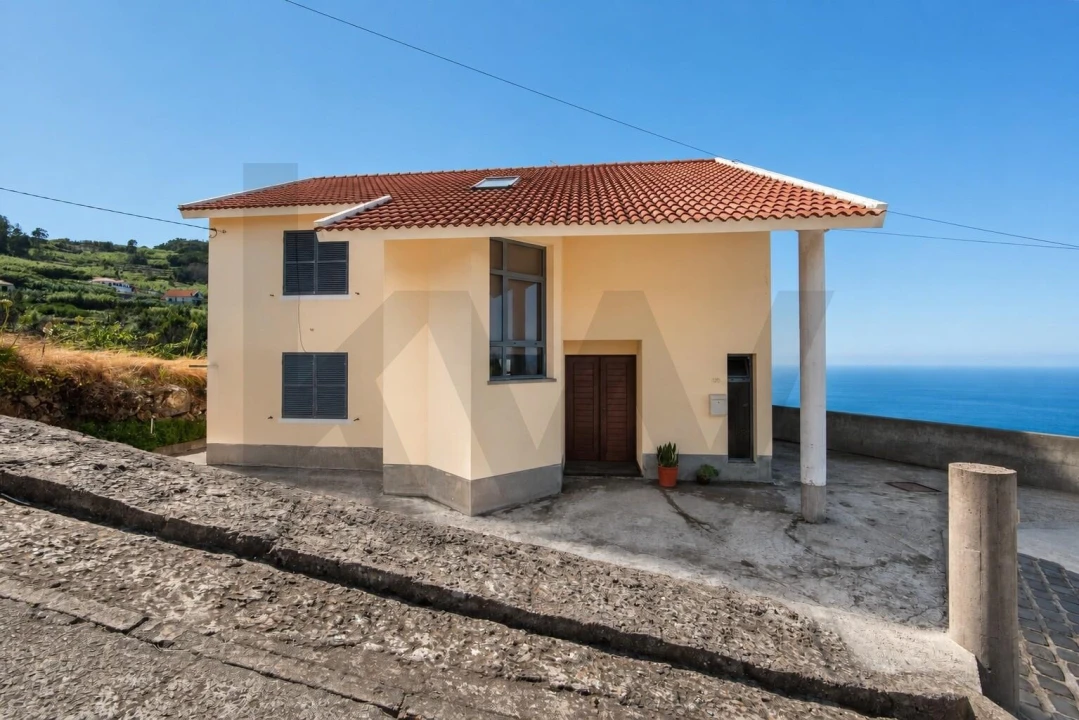 Moradia T3 para Venda em Porto Moniz Foto 35