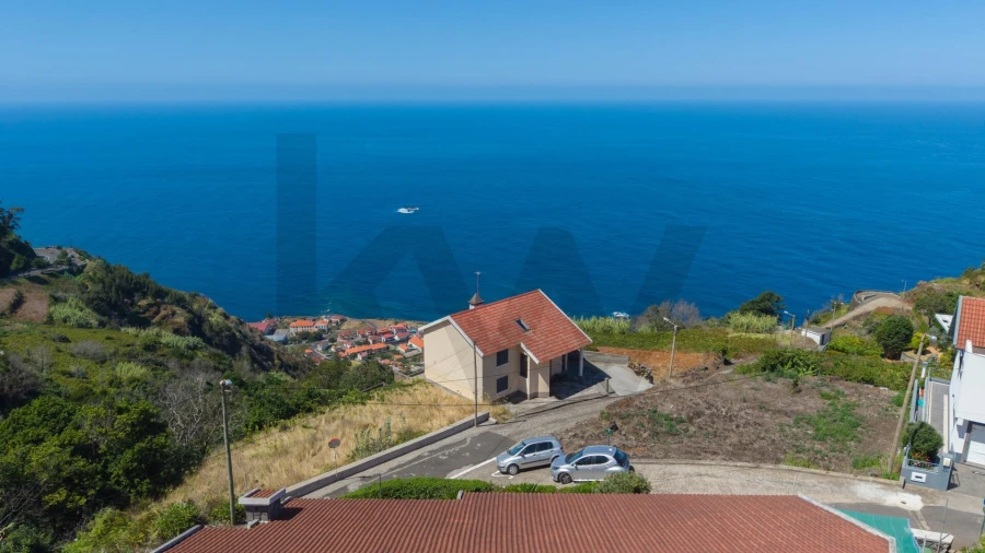 Moradia T3 para Venda em Porto Moniz Foto 18