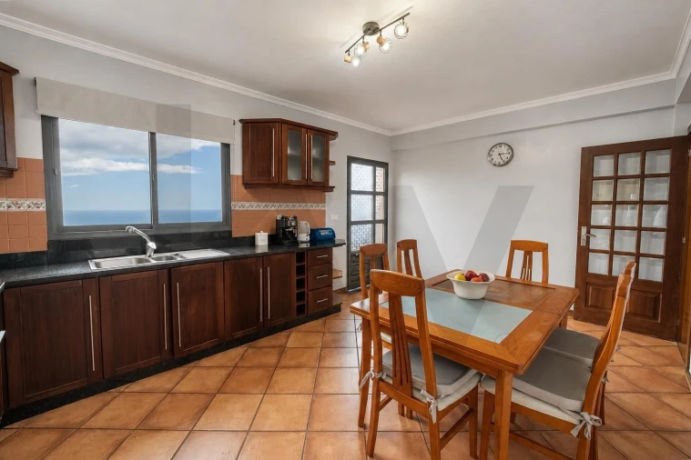 Moradia T3 para Venda em Porto Moniz Foto 35