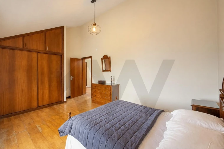 Moradia T3 para Venda em Porto Moniz Foto 8