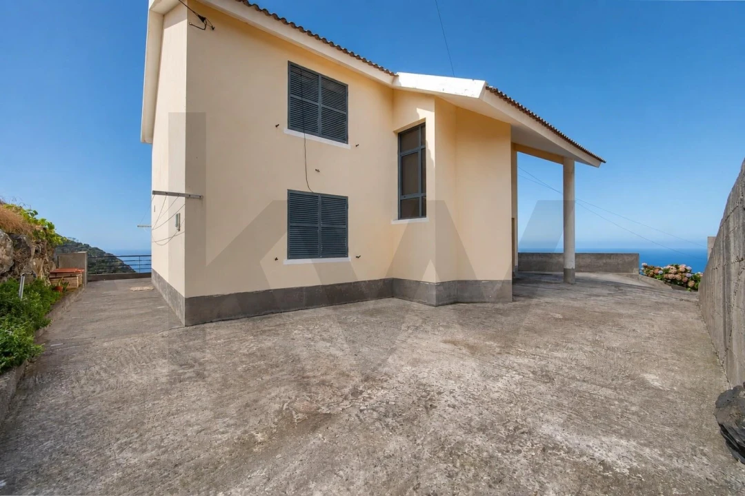 Moradia T3 para Venda em Porto Moniz Foto 30