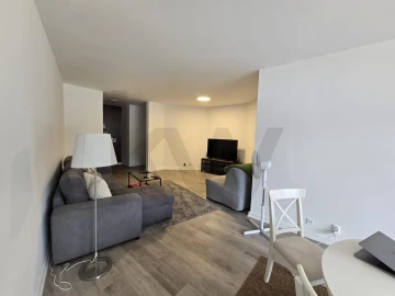 Apartamento T2 para Arrendamento em Estrela
