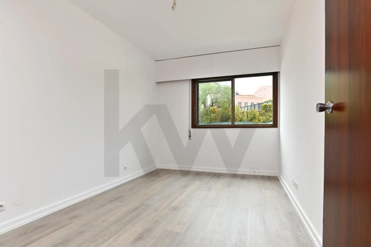 Apartamento T2 para Arrendamento em Estrela Foto 8