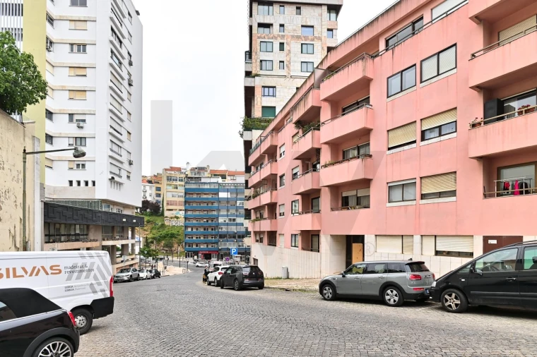 Apartamento T2 para Arrendamento em Estrela Foto 23
