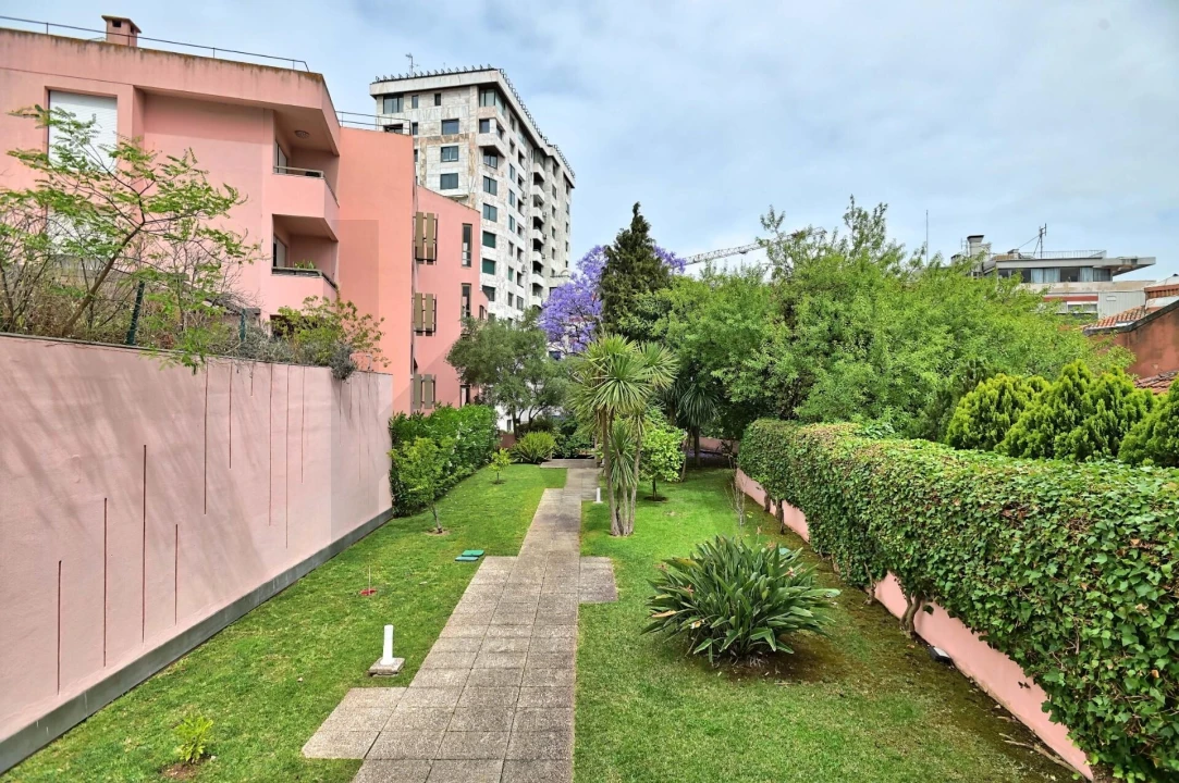 Apartamento T2 para Arrendamento em Estrela Foto 19