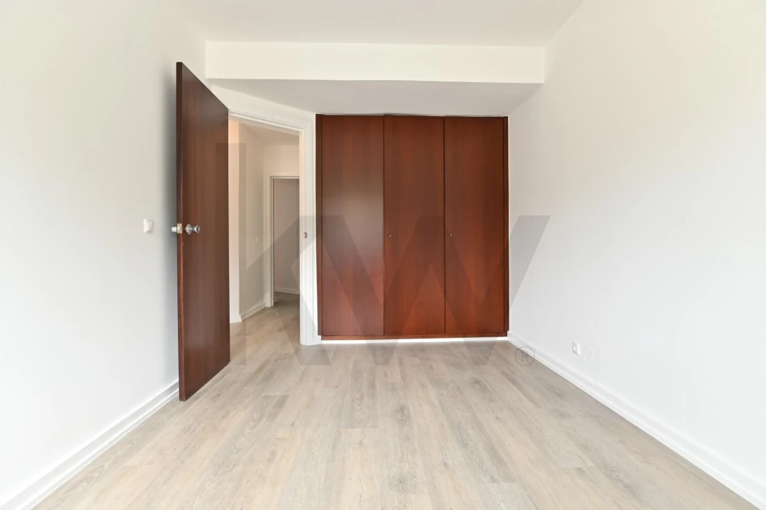 Apartamento T2 para Arrendamento em Estrela Foto 9