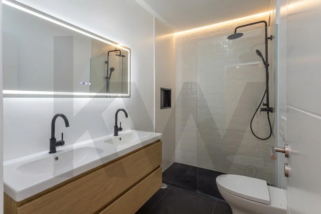 Apartamento T2 para Venda em Marvila Foto 9