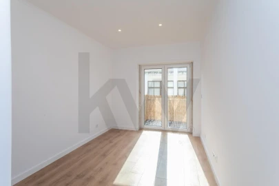Apartamento T2 para Venda em Marvila
