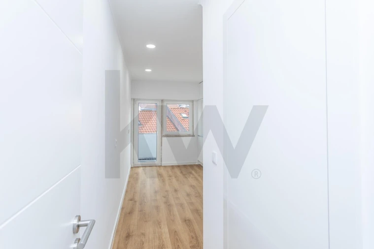 Apartamento T2 para Venda em Marvila Foto 14
