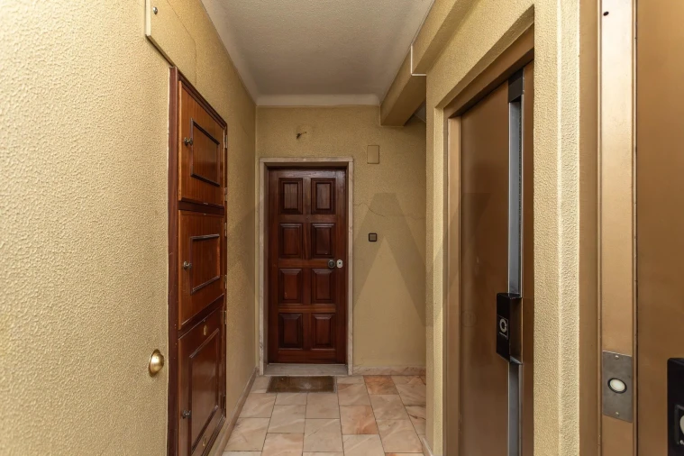 Apartamento T2 para Venda em Marvila Foto 23