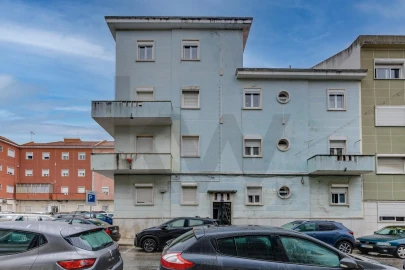 Apartamento T2 para Venda em Venteira