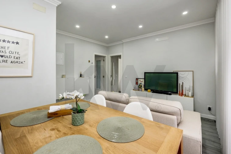 Apartamento T2 para Venda em Venteira Foto 5