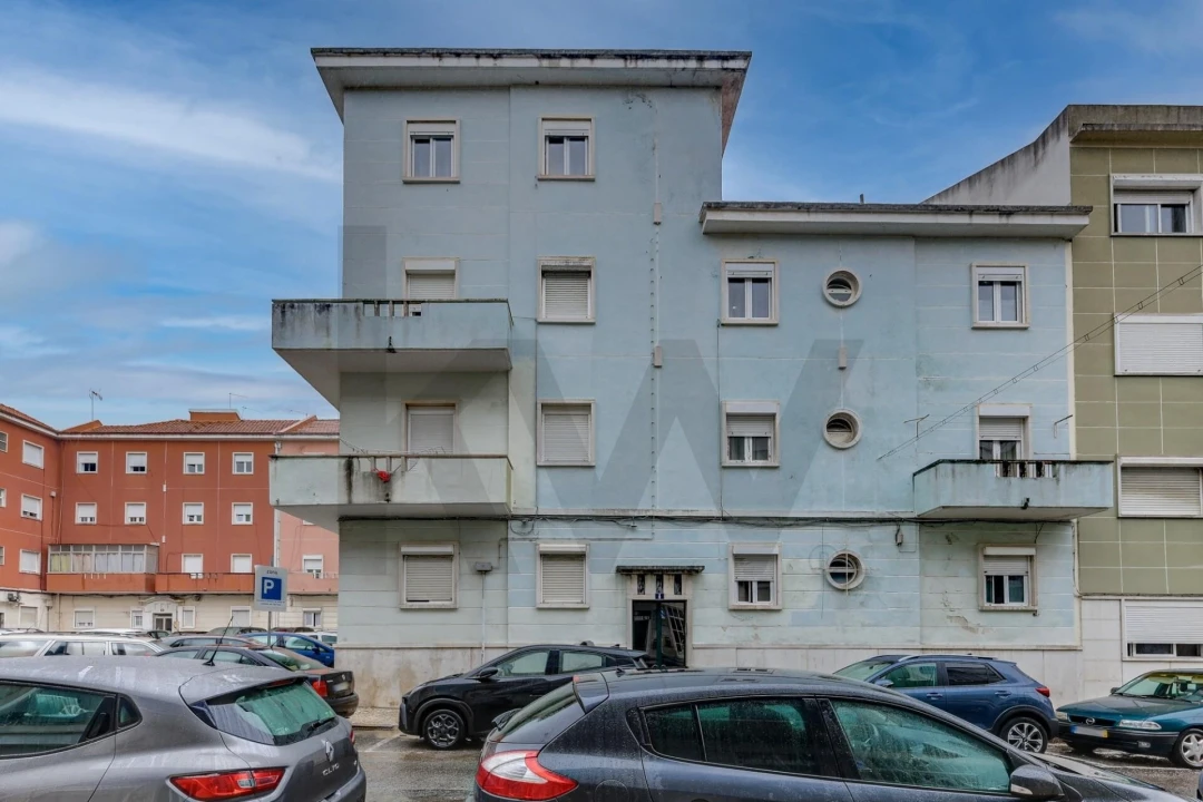 Apartamento T2 para Venda em Venteira Foto 13