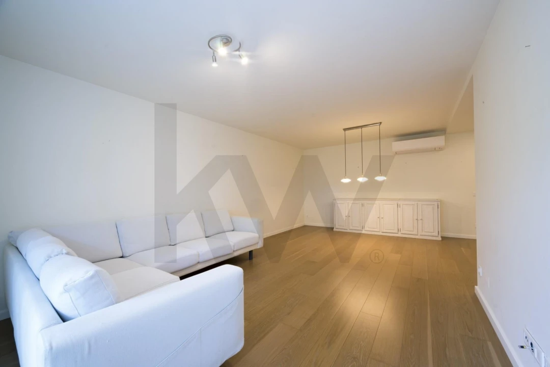 Apartamento T2 para Arrendamento em Carcavelos e Parede Foto 3