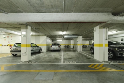 Apartamento T2 para Arrendamento em Carcavelos e Parede