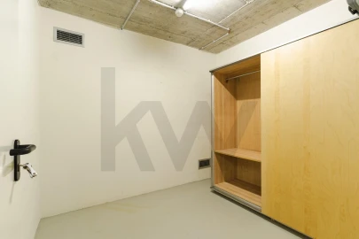 Apartamento T2 para Arrendamento em Carcavelos e Parede