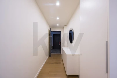 Apartamento T2 para Arrendamento em Carcavelos e Parede