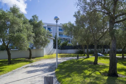 Apartamento T2 para Arrendamento em Carcavelos e Parede