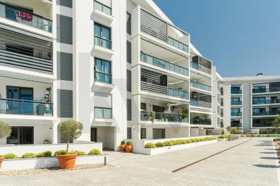 Apartamento T2 para Arrendamento em Carcavelos e Parede