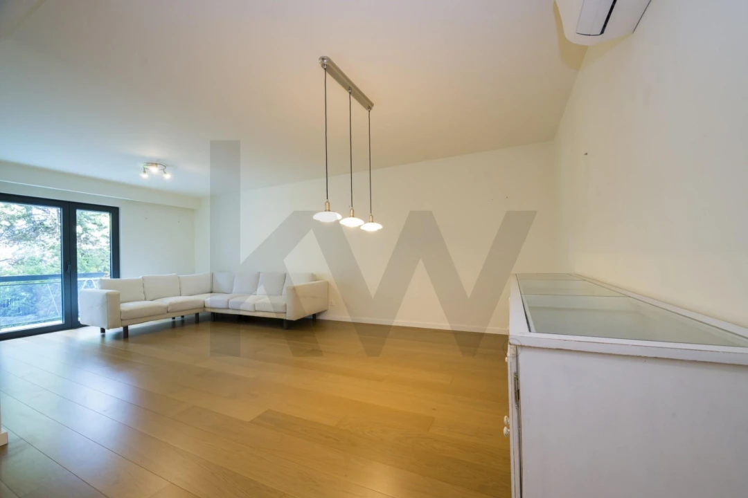 Apartamento T2 para Arrendamento em Carcavelos e Parede Foto 1