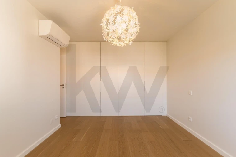 Apartamento T2 para Arrendamento em Carcavelos e Parede Foto 12