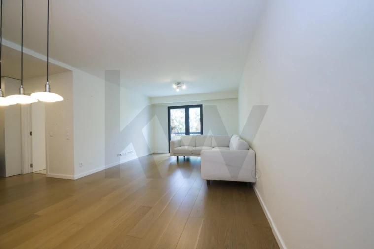 Apartamento T2 para Arrendamento em Carcavelos e Parede Foto 4