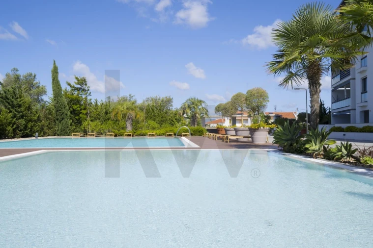 Apartamento T2 para Arrendamento em Carcavelos e Parede Foto 27