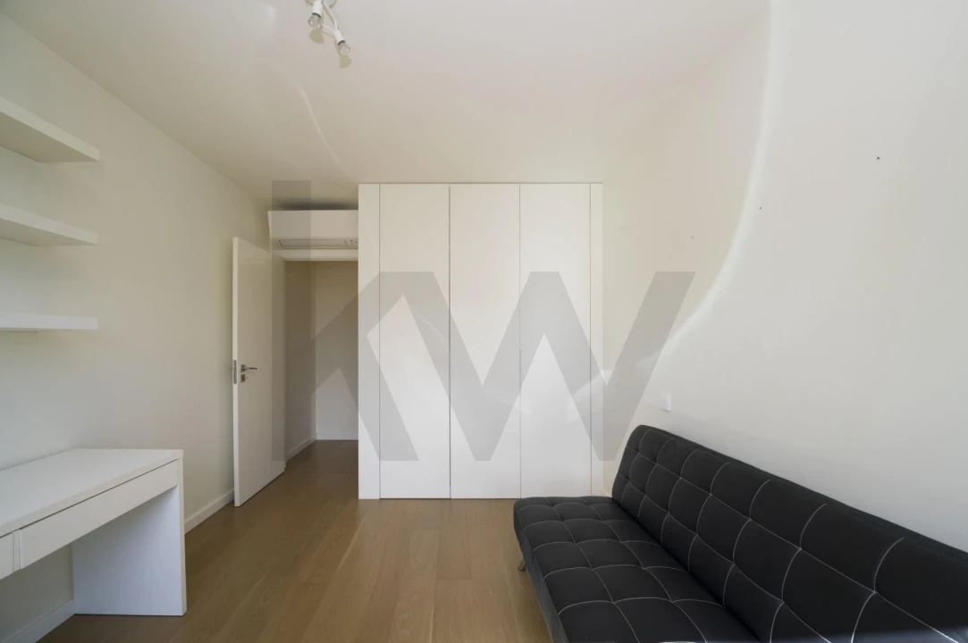 Apartamento T2 para Arrendamento em Carcavelos e Parede Foto 16