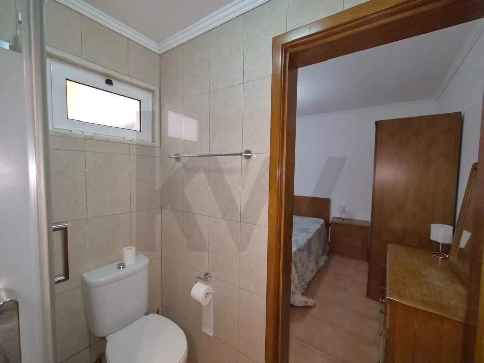 Apartamento T2 para Arrendamento em São Domingos de Benfica Foto 14